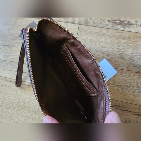 NWT Coach Crossgrain Signature Leather Corner Zip Wristlet Wallet Brown 6648 - Picture 4 of 7